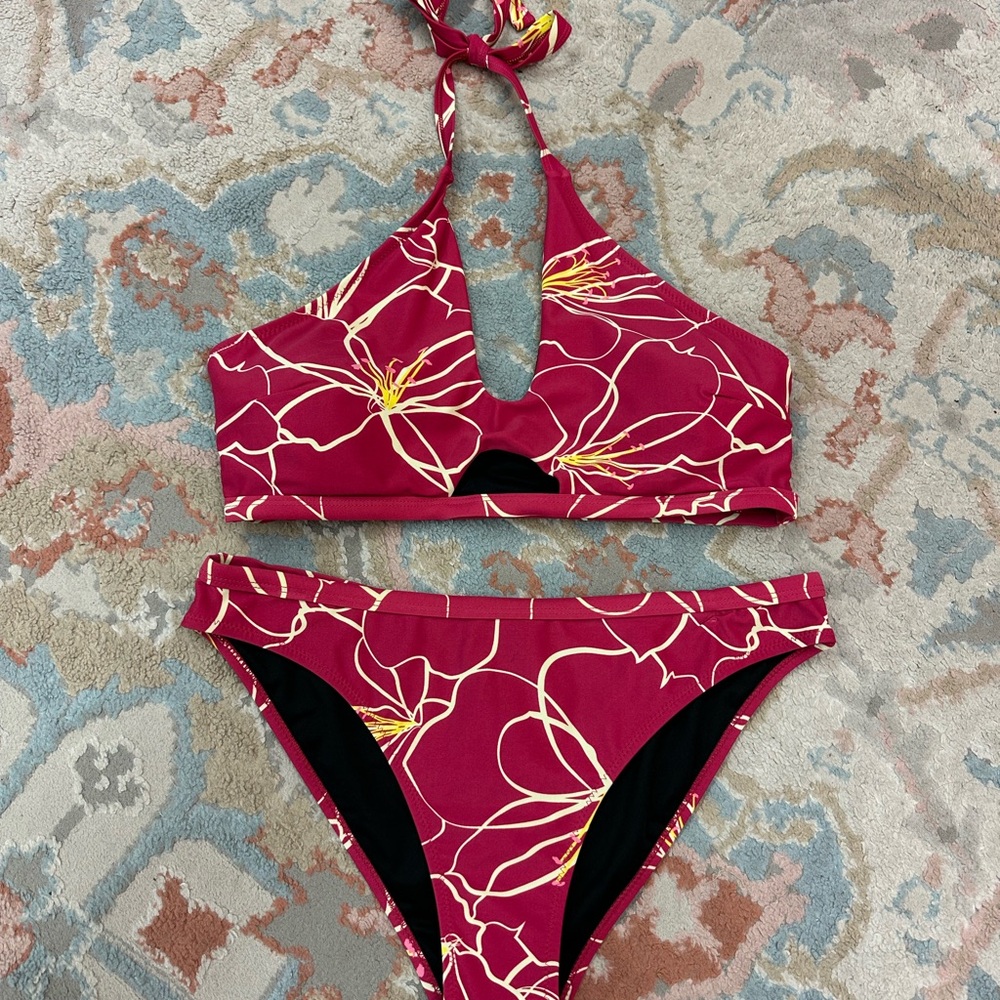 Cupshe Pink and Black Bikini